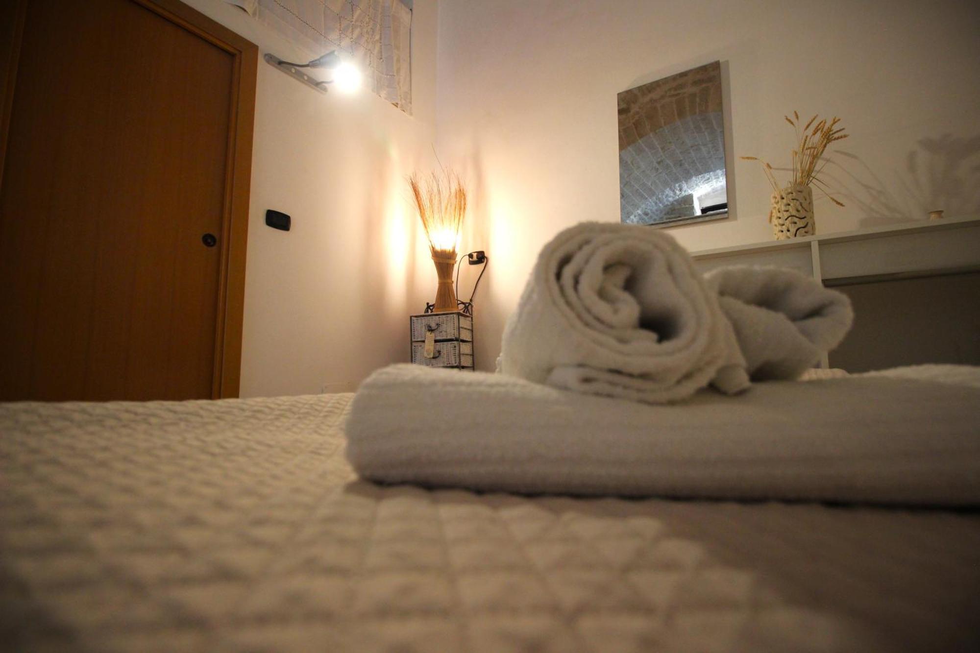 Rubini'S House Hotel Джовинацо Екстериор снимка